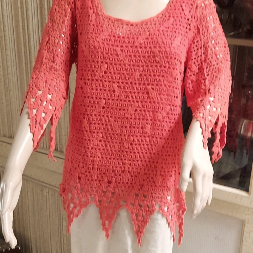Coral crochet top